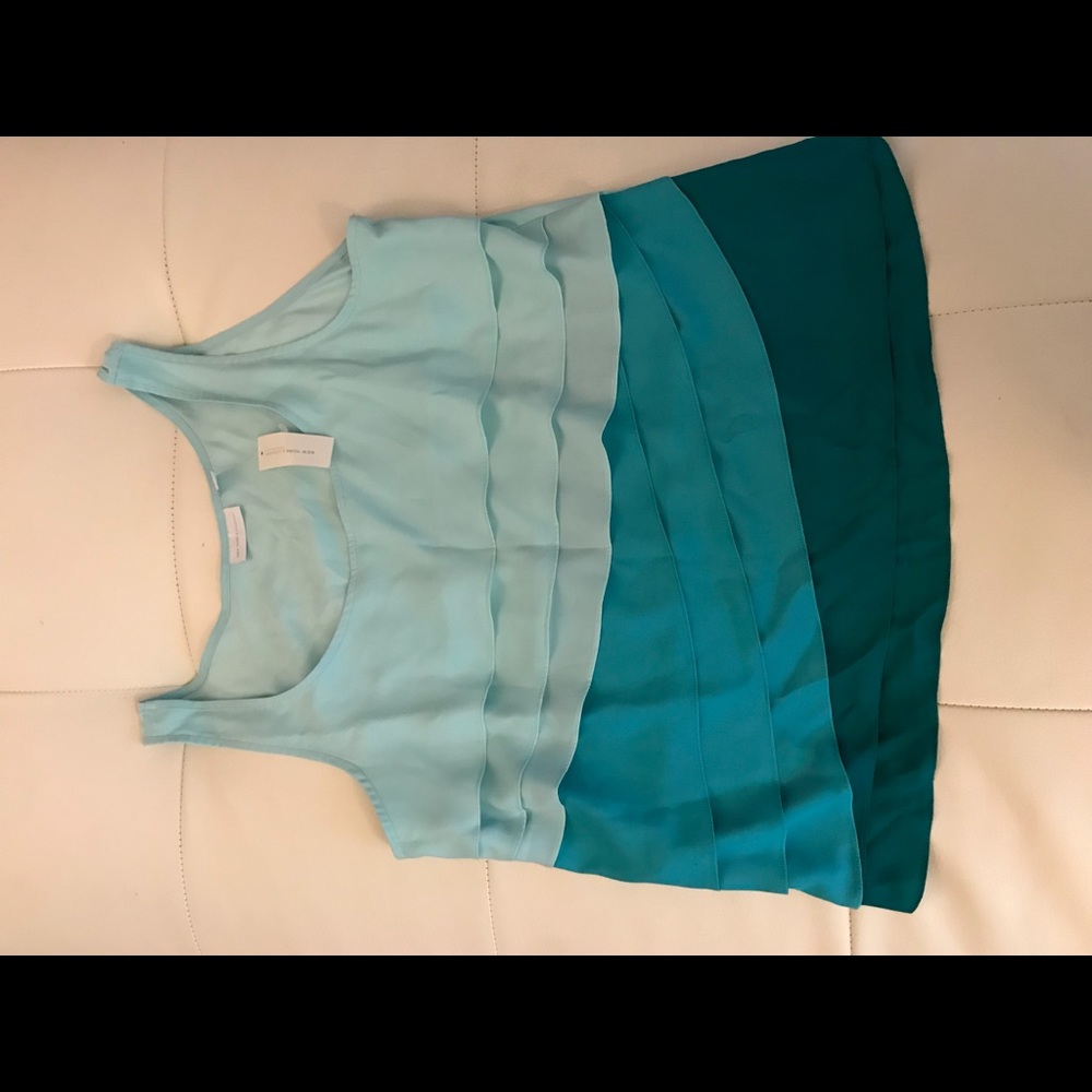 Color block tank